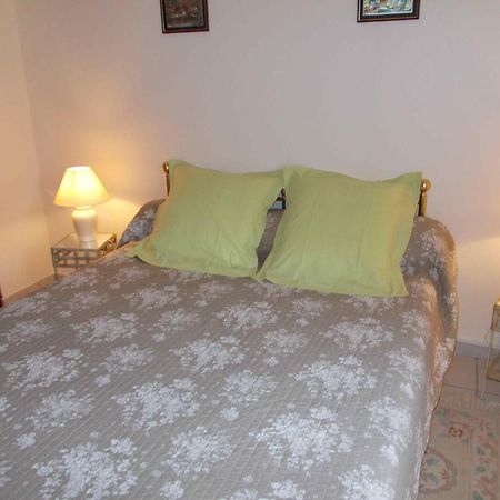 La Bourgade Bed & Breakfast Estreelles Room photo